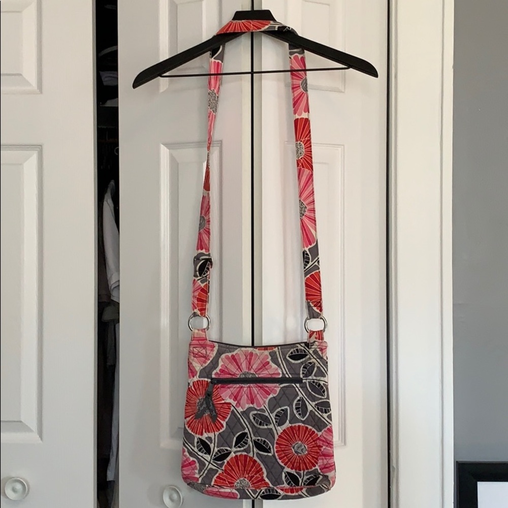 Vera Bradley crossbody - Picture 2 of 12